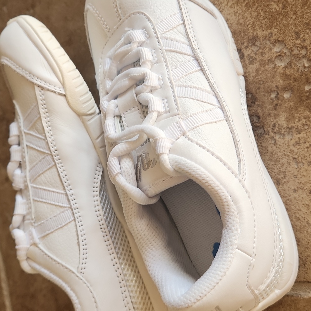 Varsity Girls Cheer Athletic Sneakers White Size Girls 2 - Picture 5 of 12